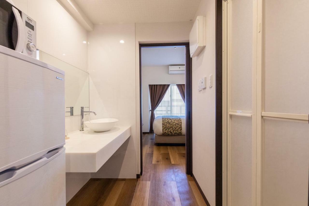 Mr.Kinjo Miyakoisland Aparthotel Exterior photo
